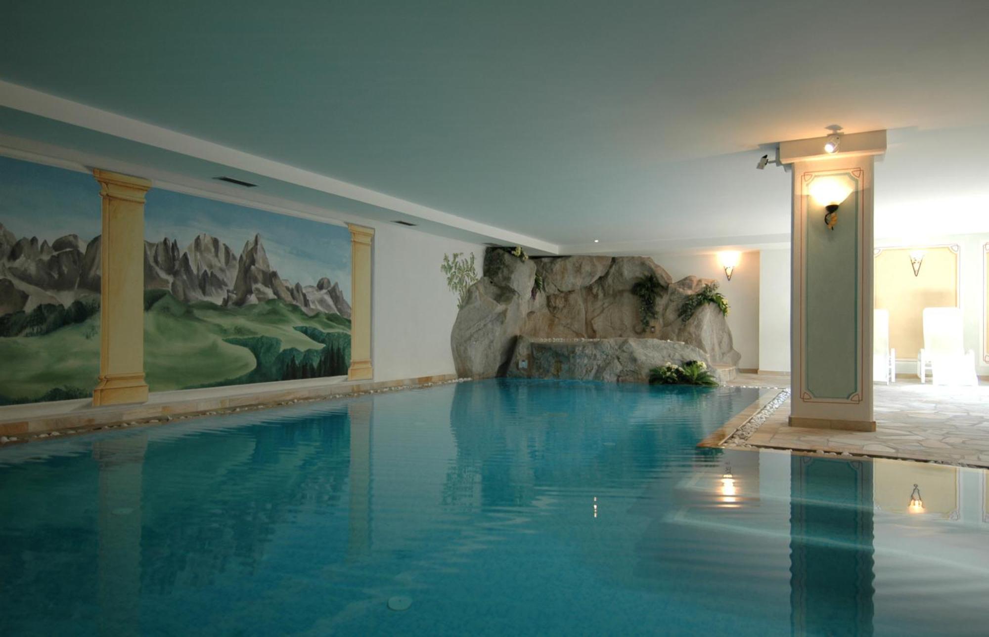 Residence Pez Gajard San Martino Di Castrozza Exteriör bild