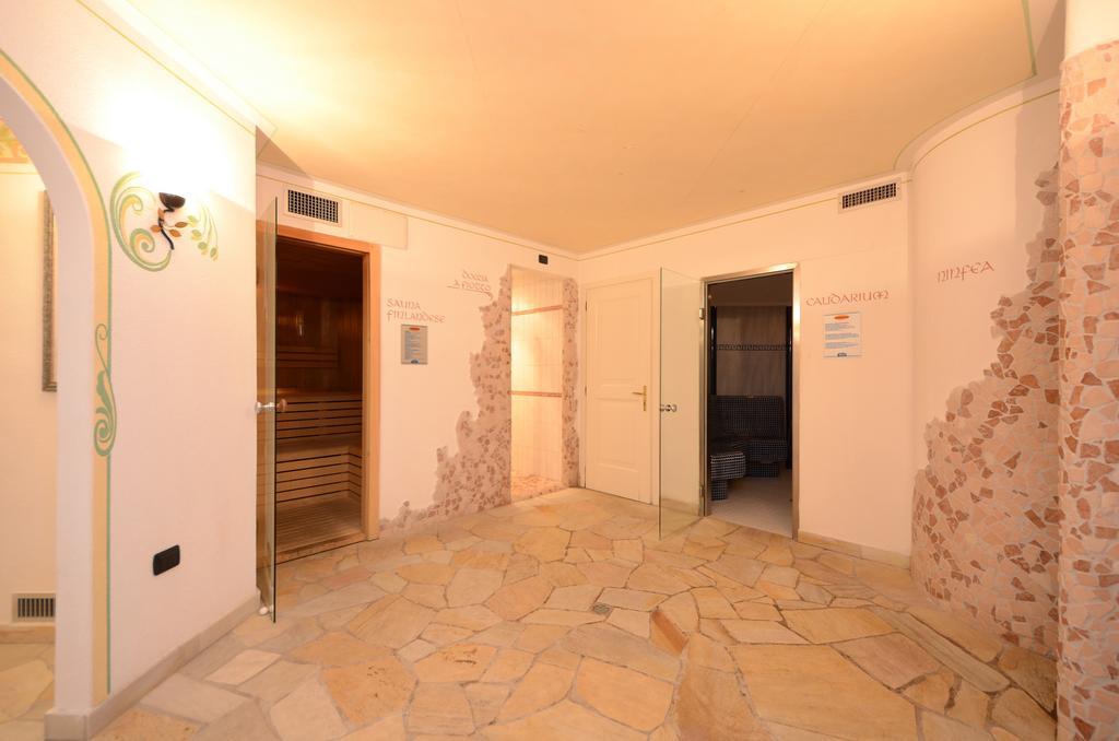 Residence Pez Gajard San Martino Di Castrozza Exteriör bild